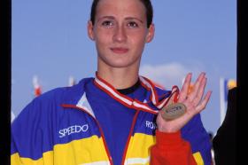 LEN European LC Championships 1999400 Free, WomenCamelia Potec, ROM, lst