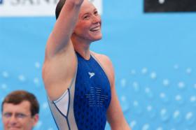 2005 FINA World LC Championships200 Free, WomenSolenne Figues, FRA